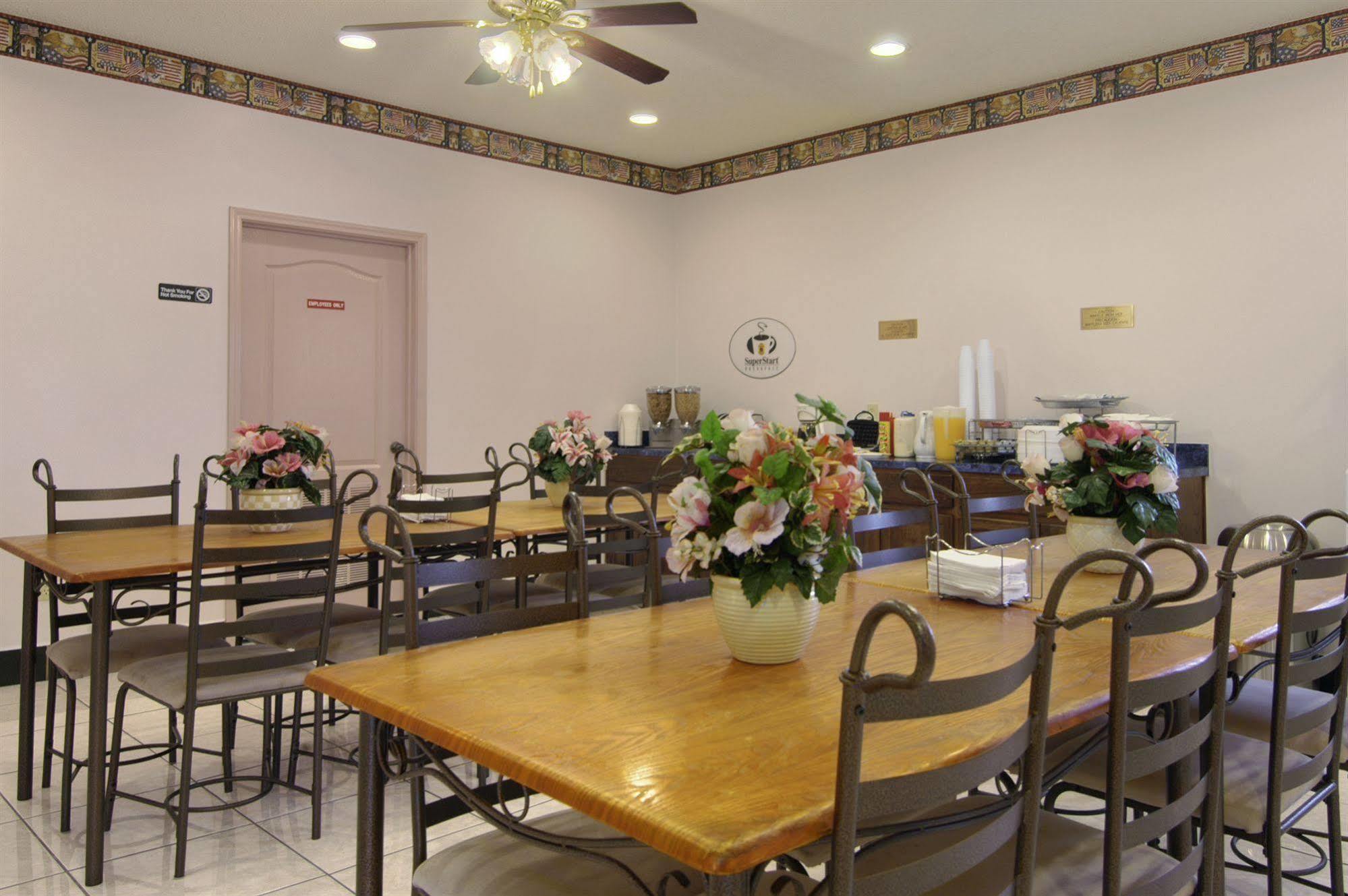 אדינבורג Texas Inn And Suites - Rio Grande Valley מראה חיצוני תמונה